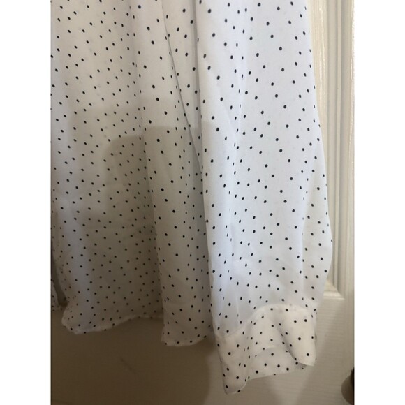 Ann Taylor LOFT Woman’s White Blouse w Black Polka Dots Medium - Picture 7 of 10
